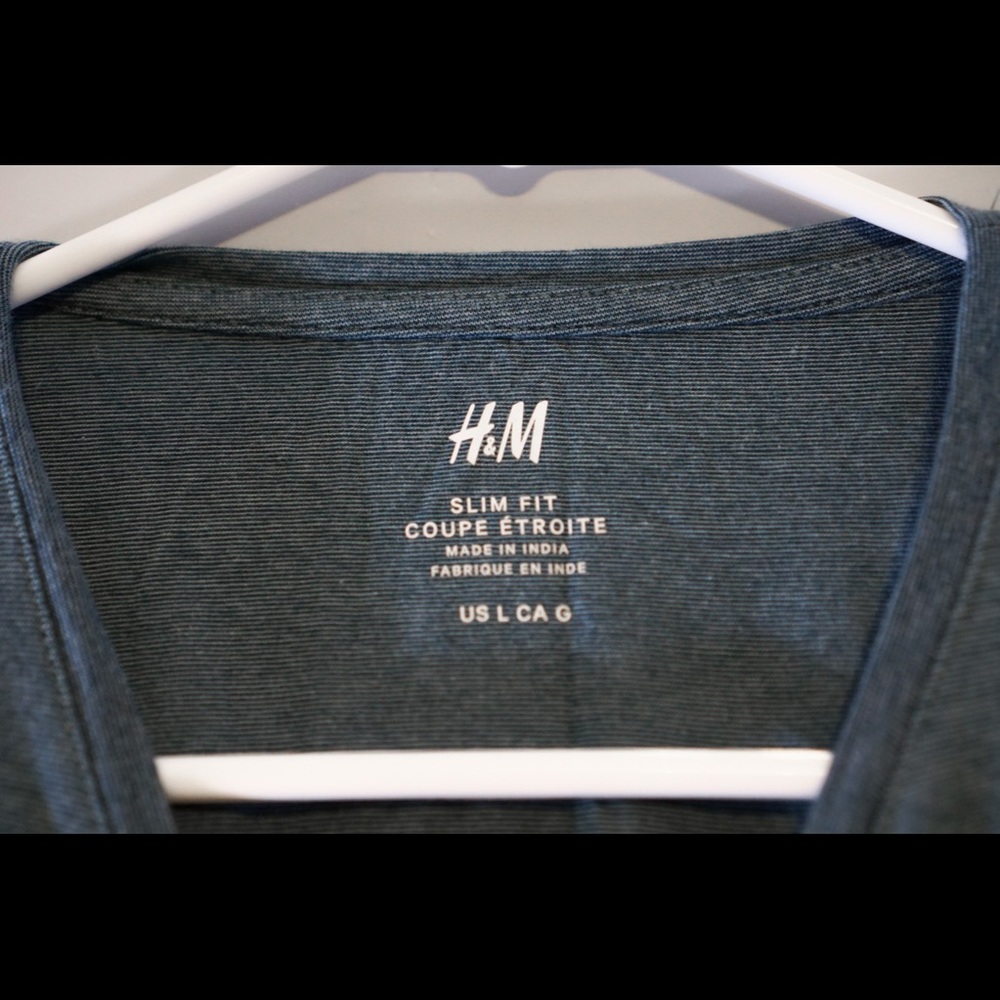 H&M Shirt - Picture 4 of 4